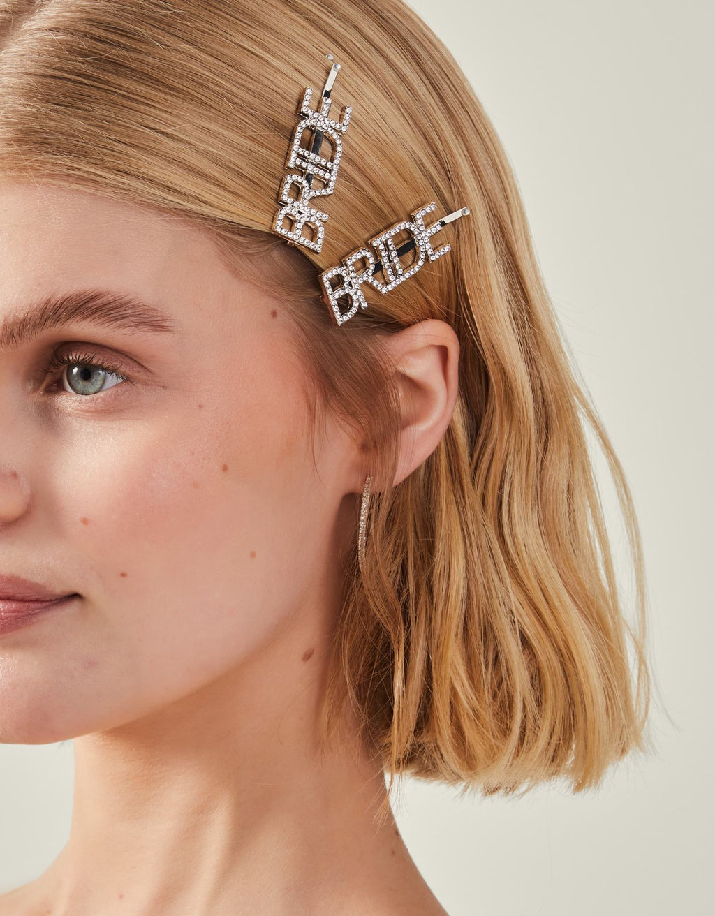 2-Pack Diamante Bride Hair Slides