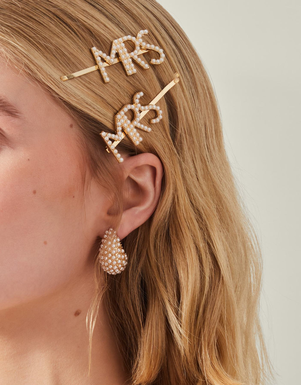 2-Pack 'Mrs' Hair Slides