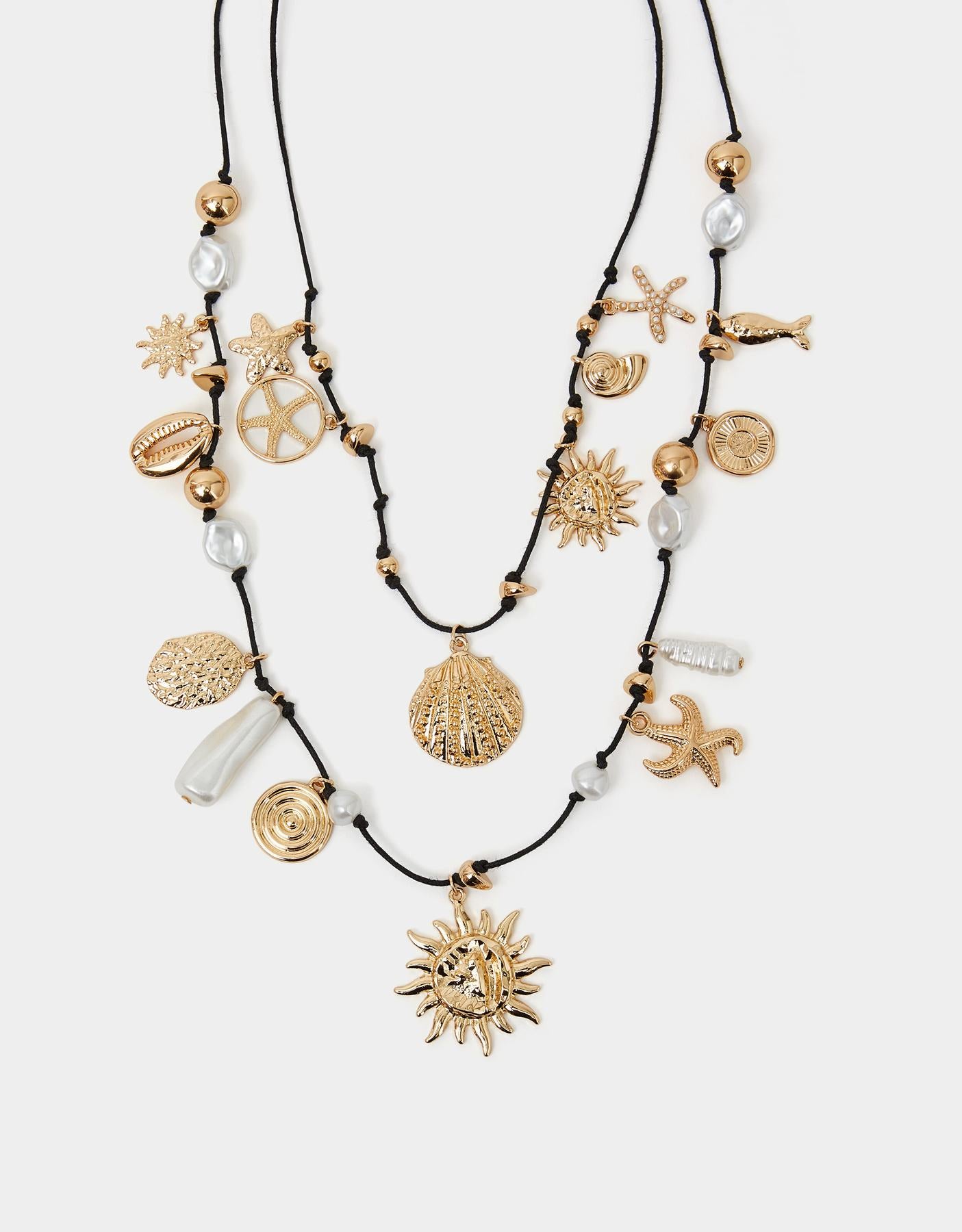 Shell Pendant Necklace