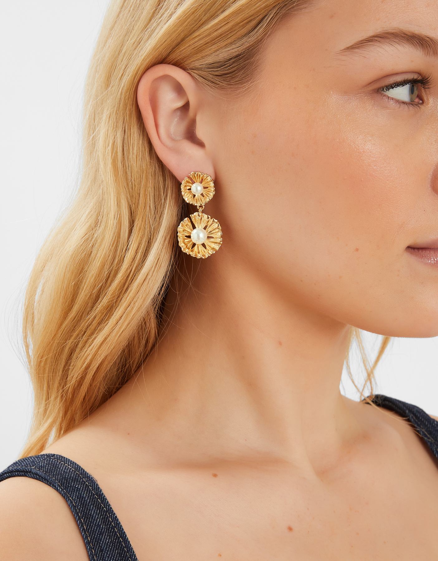 Pearl Flower Drop Earrings