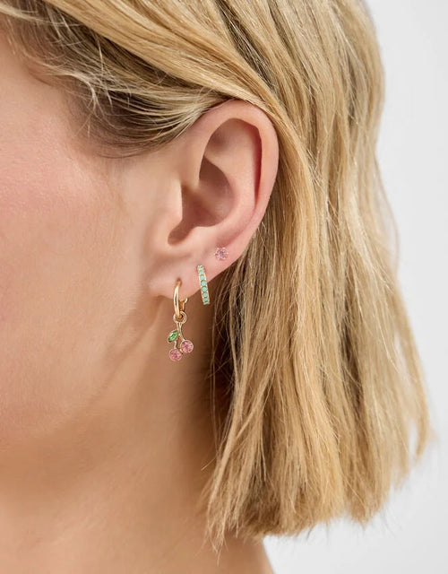 10 X GEM CHERRY EAR STACK