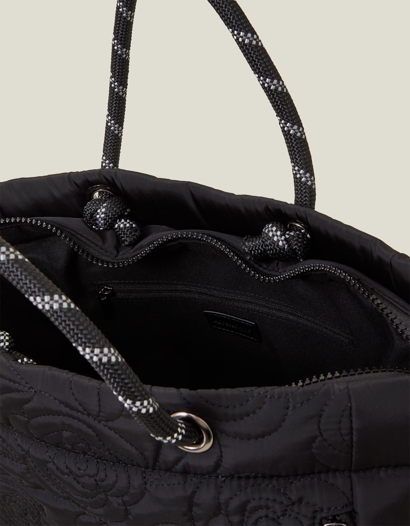Floral Quilted Hand Bag