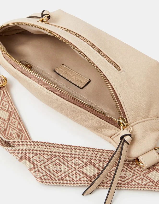 Sling Crossbody Bag Cream