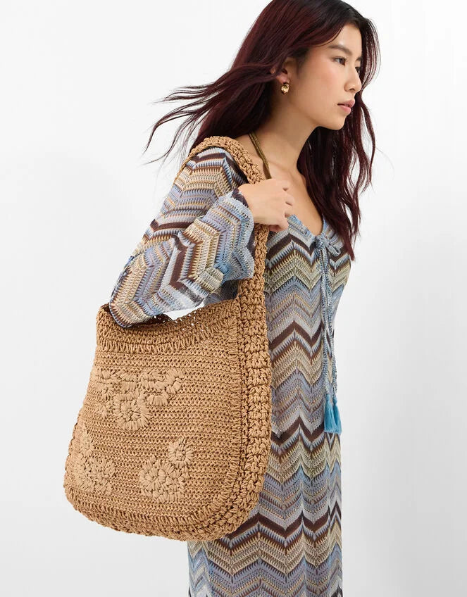 Slouchy Raffia Flower Bag