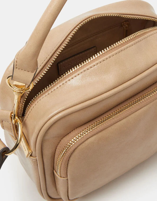 Boxy Crossbody Bag - Nude