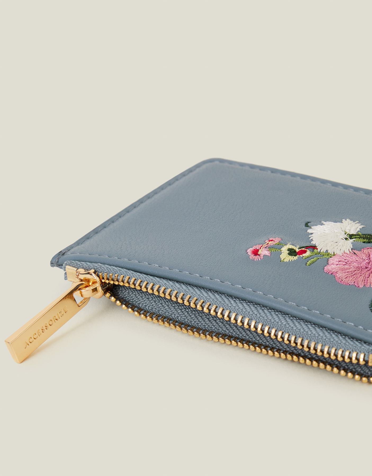 Embroidered Floral Card Holder
