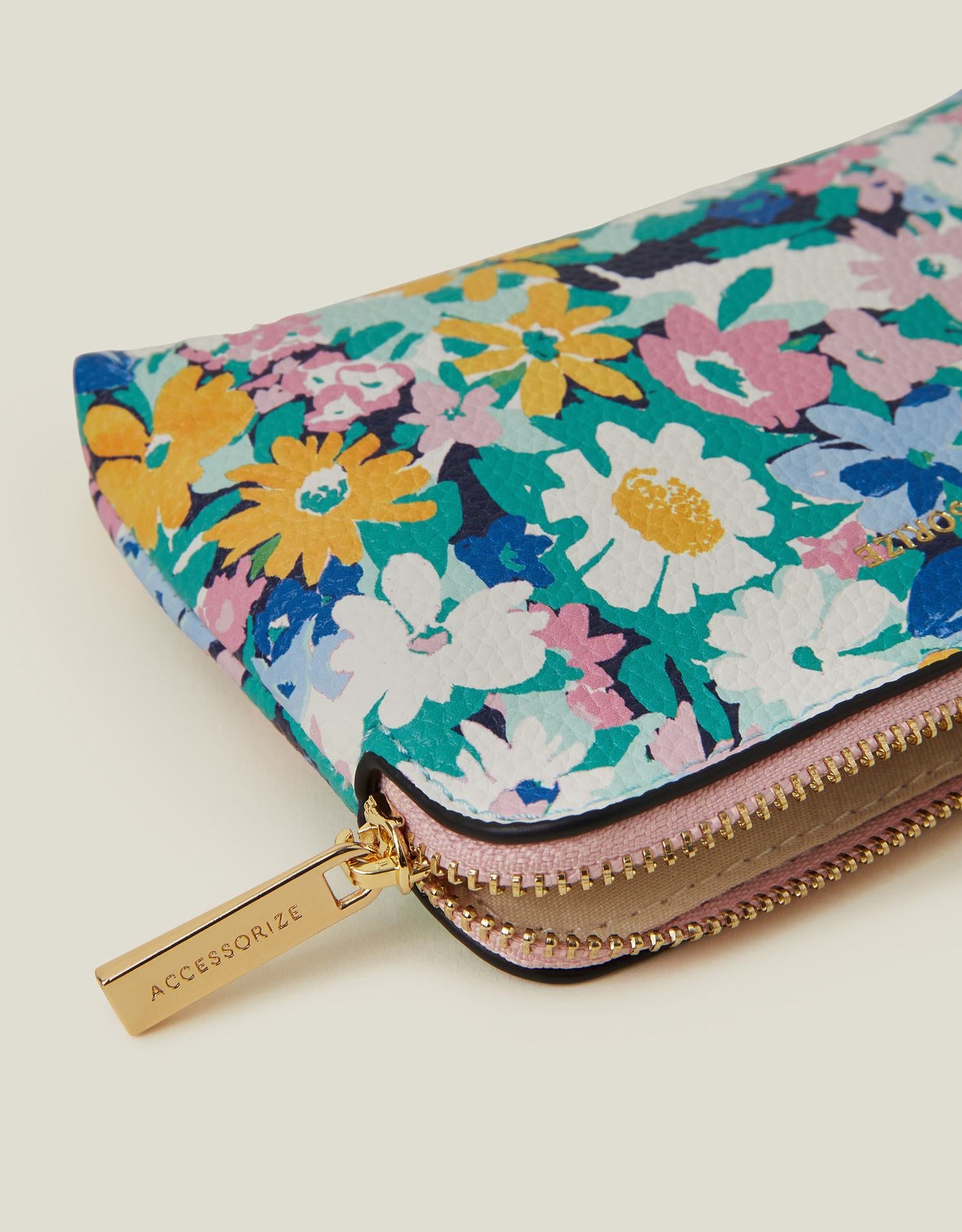 SPRING FLORAL COIN PURSE