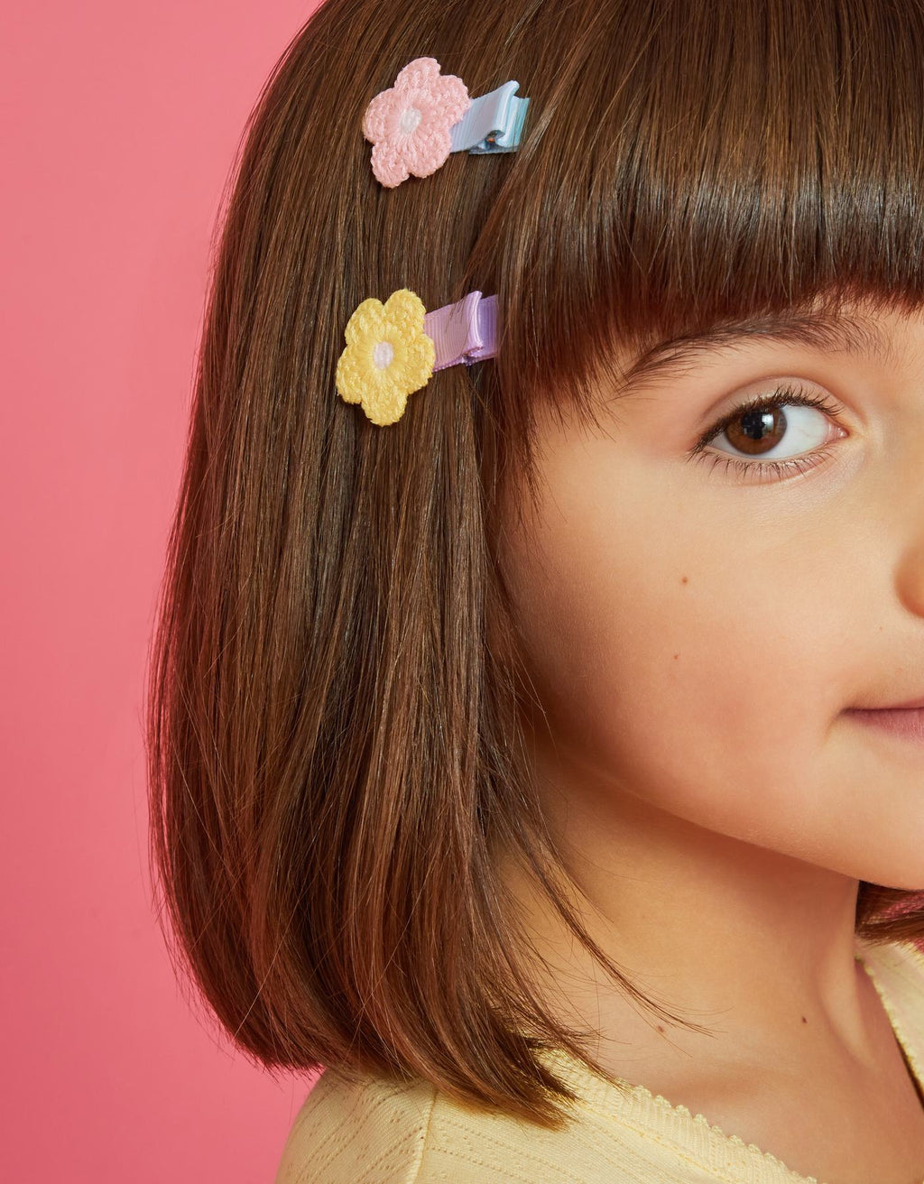 4-Pack Girls Crochet Flower Salon Hair Clips