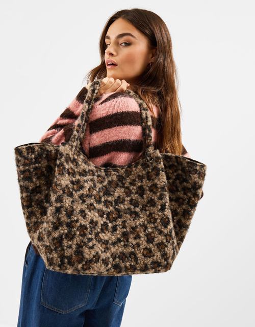 Leopard Print Teddy Shoulder Bag
