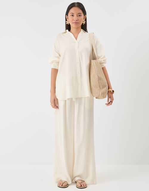 Sun Seagrass Flip Flops Gold