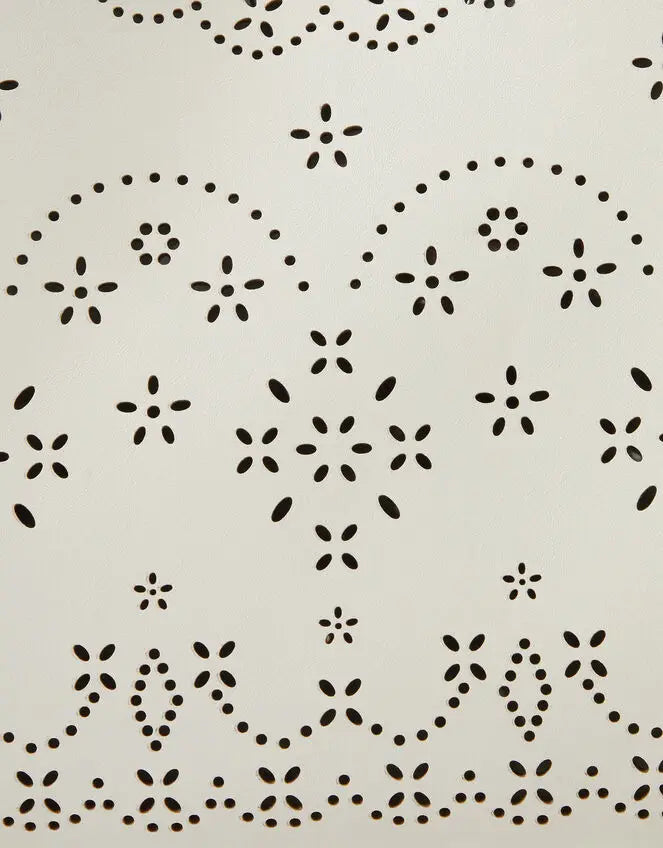 LAZER CUT TOTE