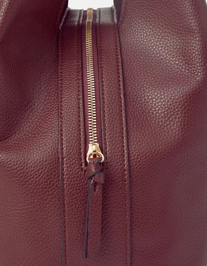 SUEDETTE POCKET TASSEL SHOULDER BAG - BURGUNDY