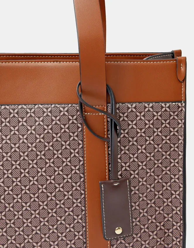 MONOGRAM SHOULDER