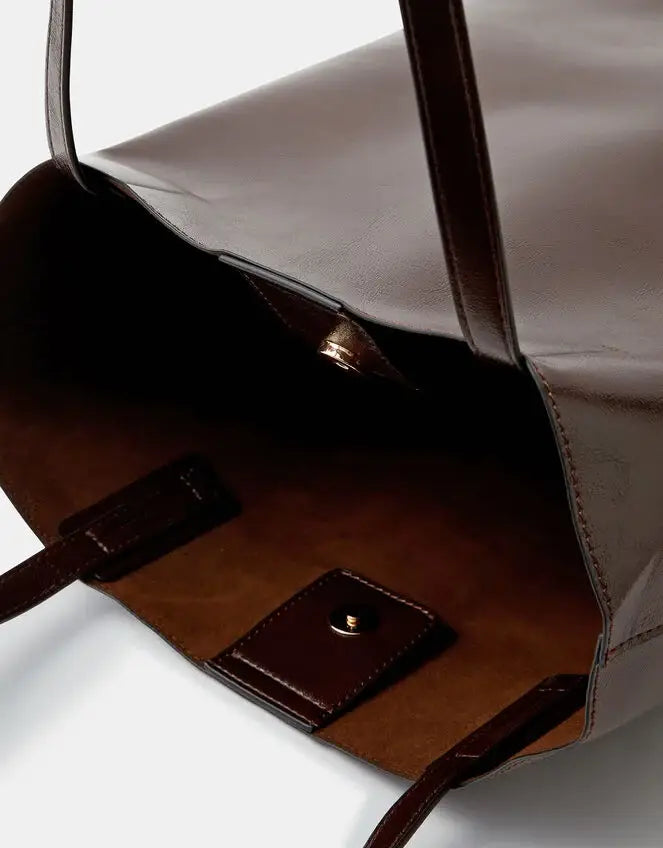NORTH SOUTH LEO TOTE - CHOCOLATE