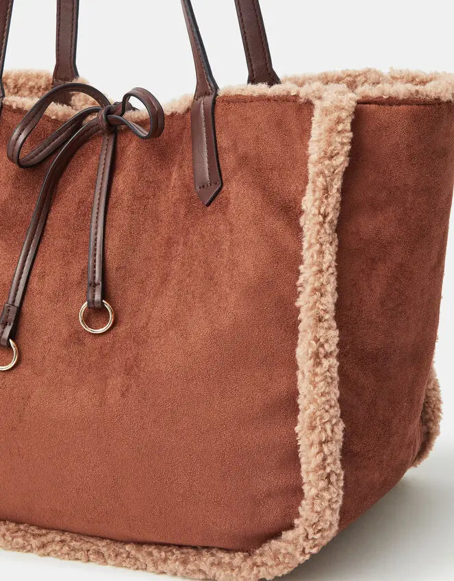 REVERSIBLE SHEARLING SHOULDER BAG