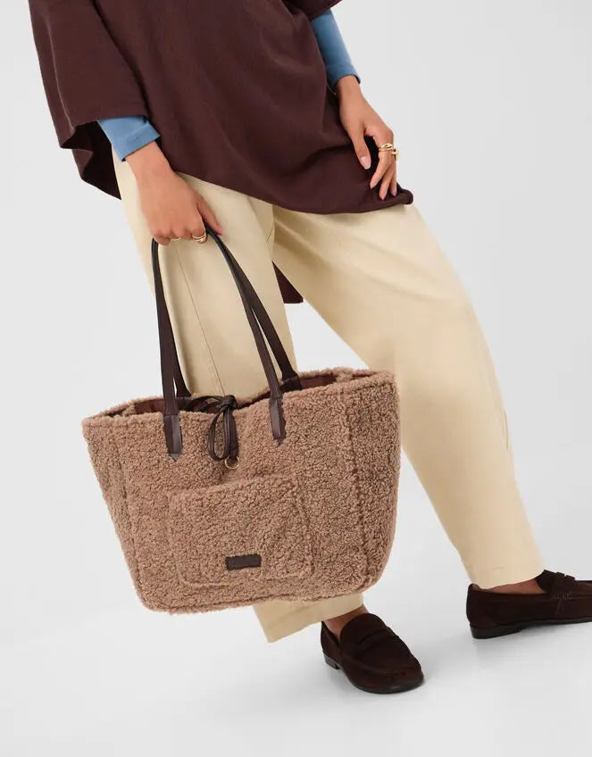 REVERSIBLE SHEARLING SHOULDER BAG