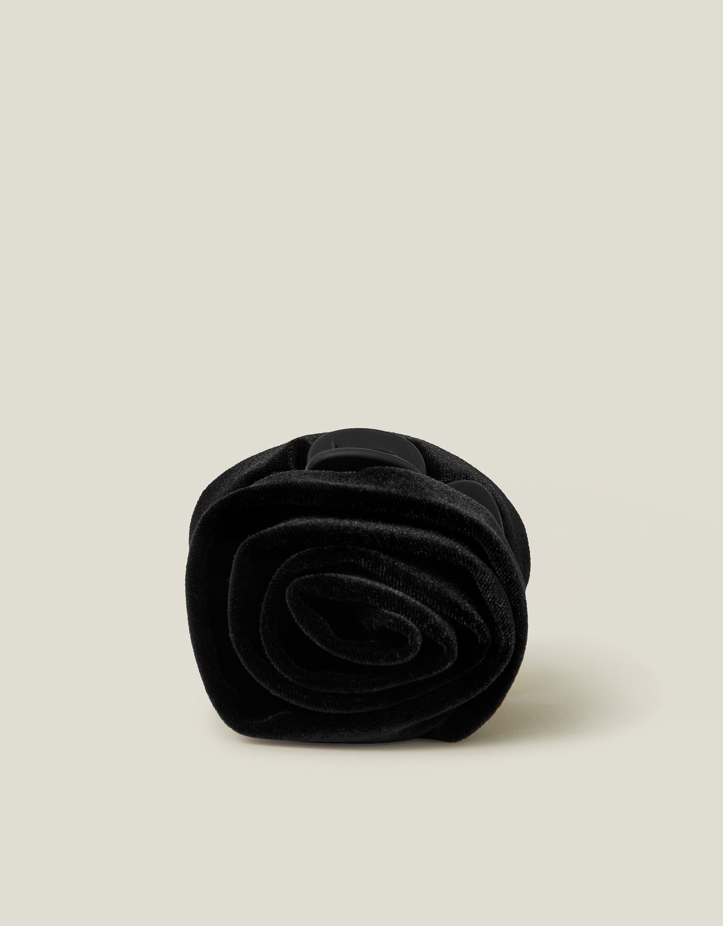 Velvet Corsage Claw Clip