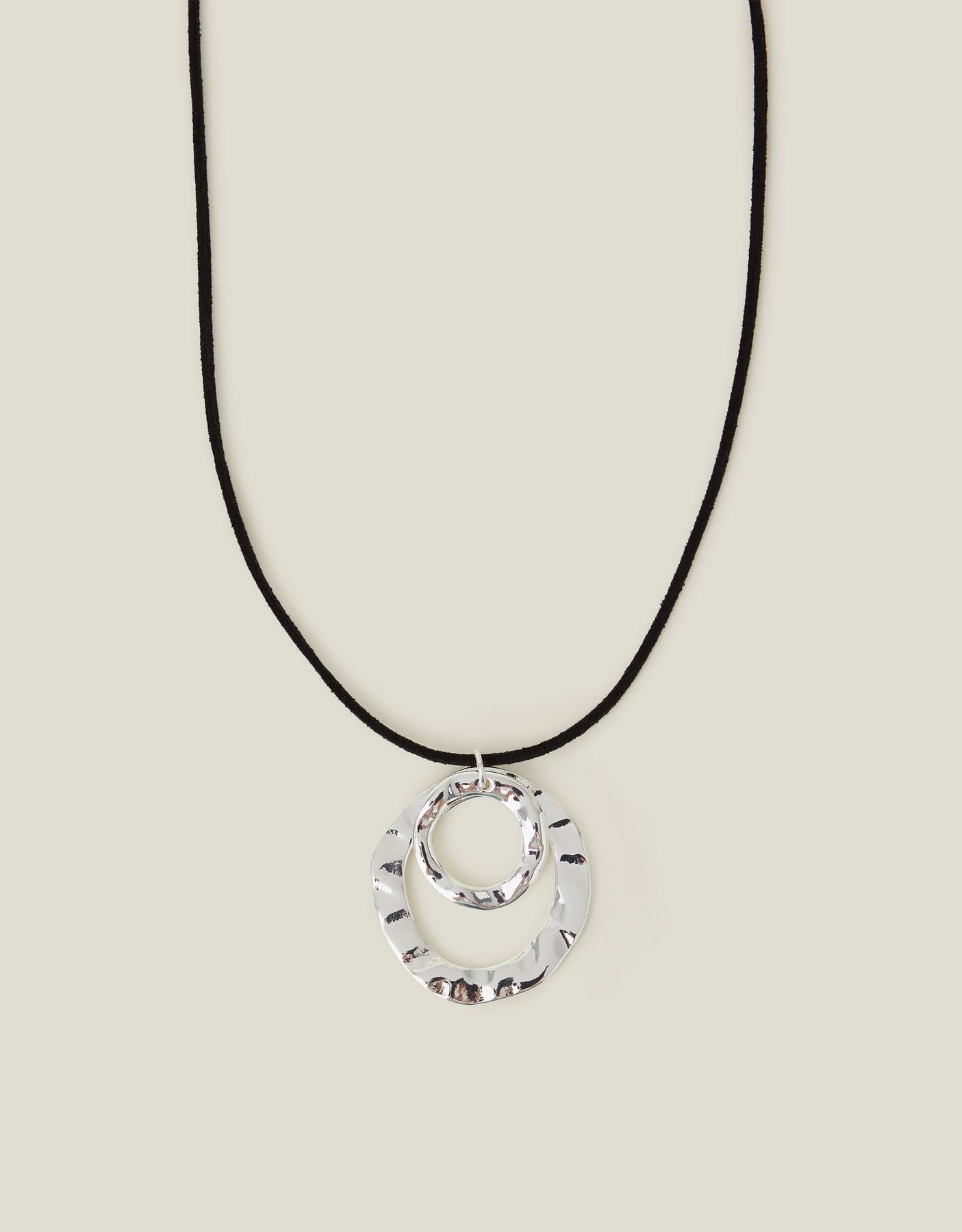 Circle Pendant Cord Necklace