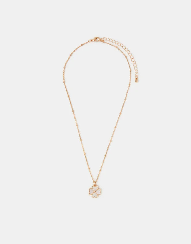 Lucky Clover Pendant Necklace