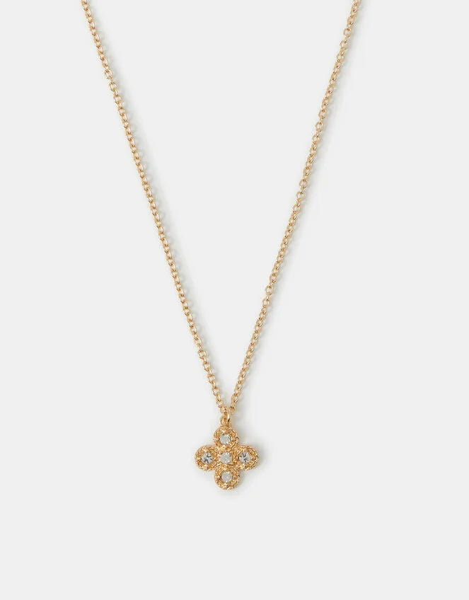 Clover Pendant Necklace