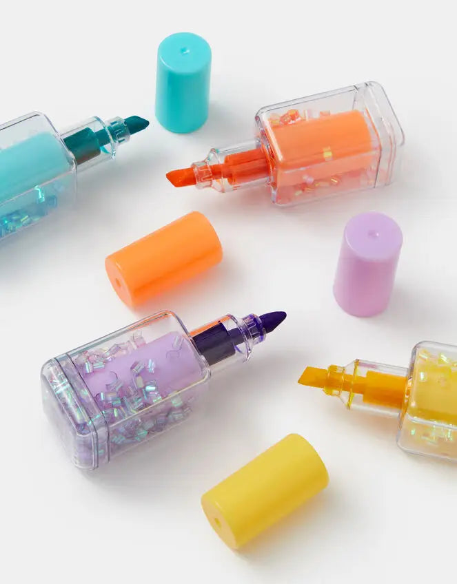 NAIL VARNISH HIGHLIGHTERS