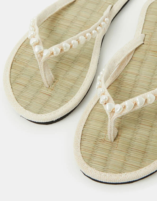 Heart Bead Seagrass Flip Flops White