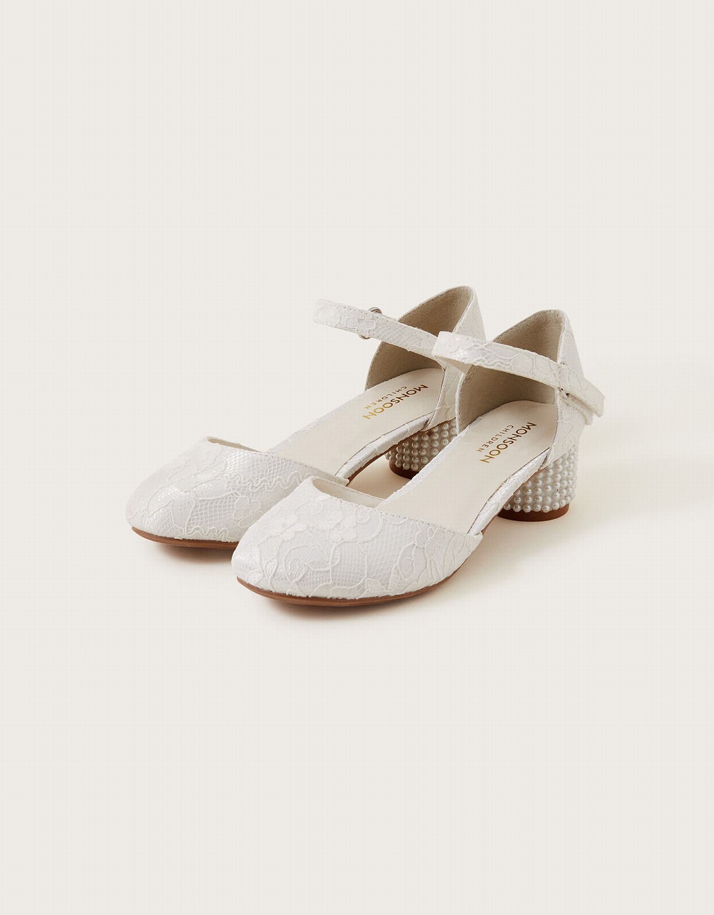 CUT OUT LEATHER SLID